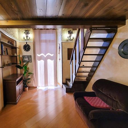 Cozy Classical Residence In The City Center Μπάρι Εξωτερικό φωτογραφία