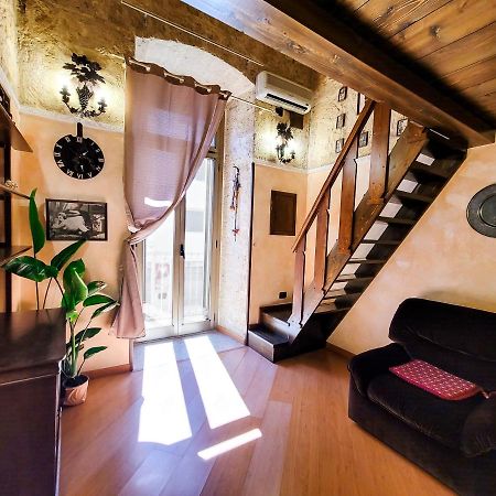 Cozy Classical Residence In The City Center Μπάρι Εξωτερικό φωτογραφία