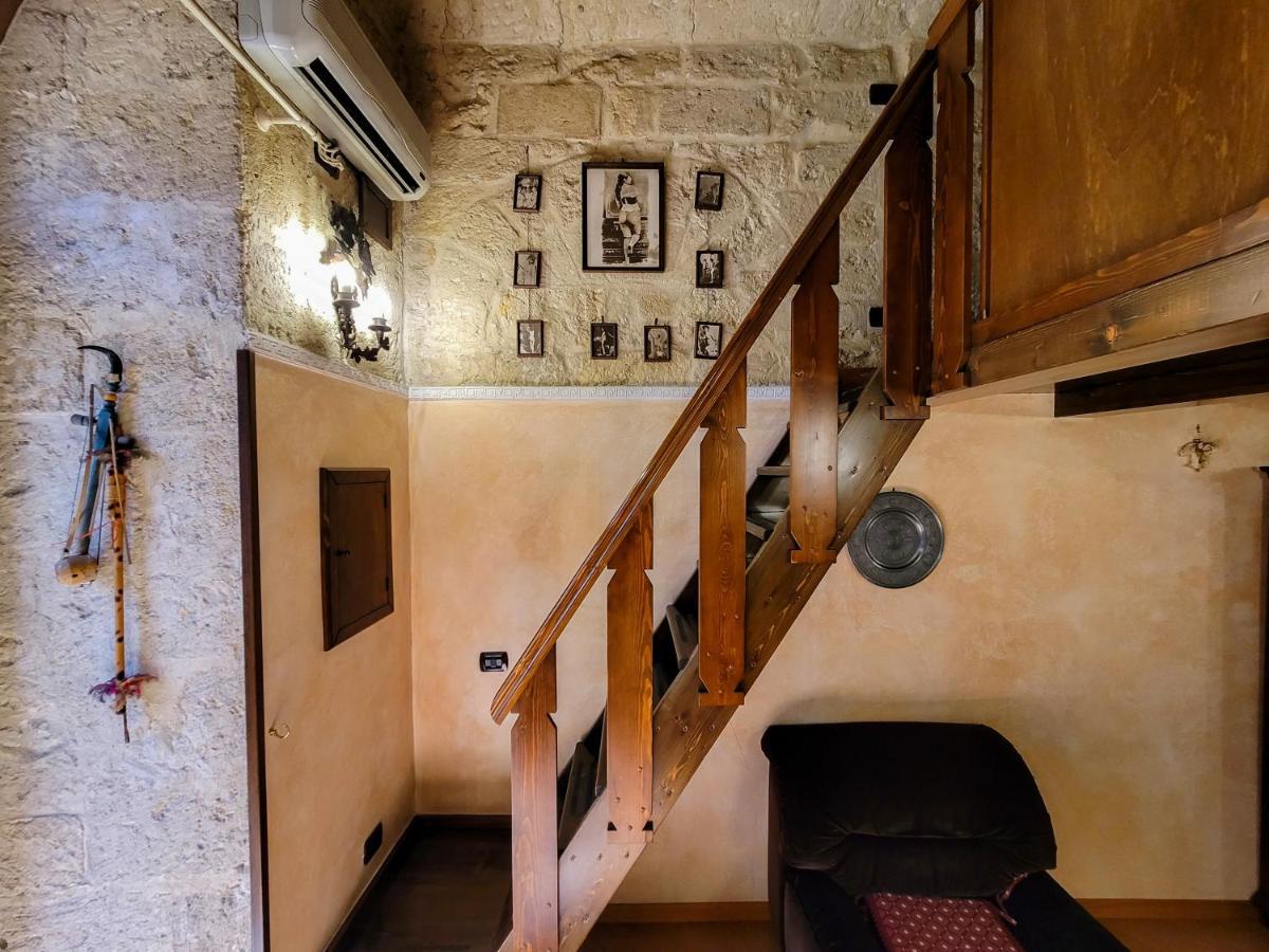 Cozy Classical Residence In The City Center Μπάρι Εξωτερικό φωτογραφία